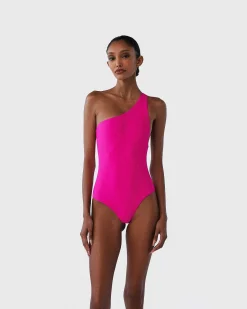 Brandon Blackwood One-Piece><noscript><img width=