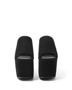 Brandon Blackwood Platforms><noscript><img width=