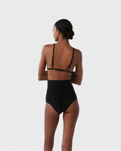 Brandon Blackwood Bottoms><noscript><img width=