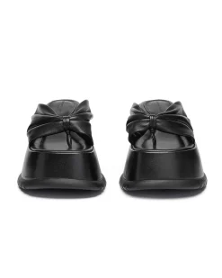Brandon Blackwood Platforms><noscript><img width=