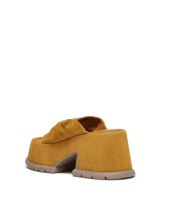 Brandon Blackwood Platforms><noscript><img width=